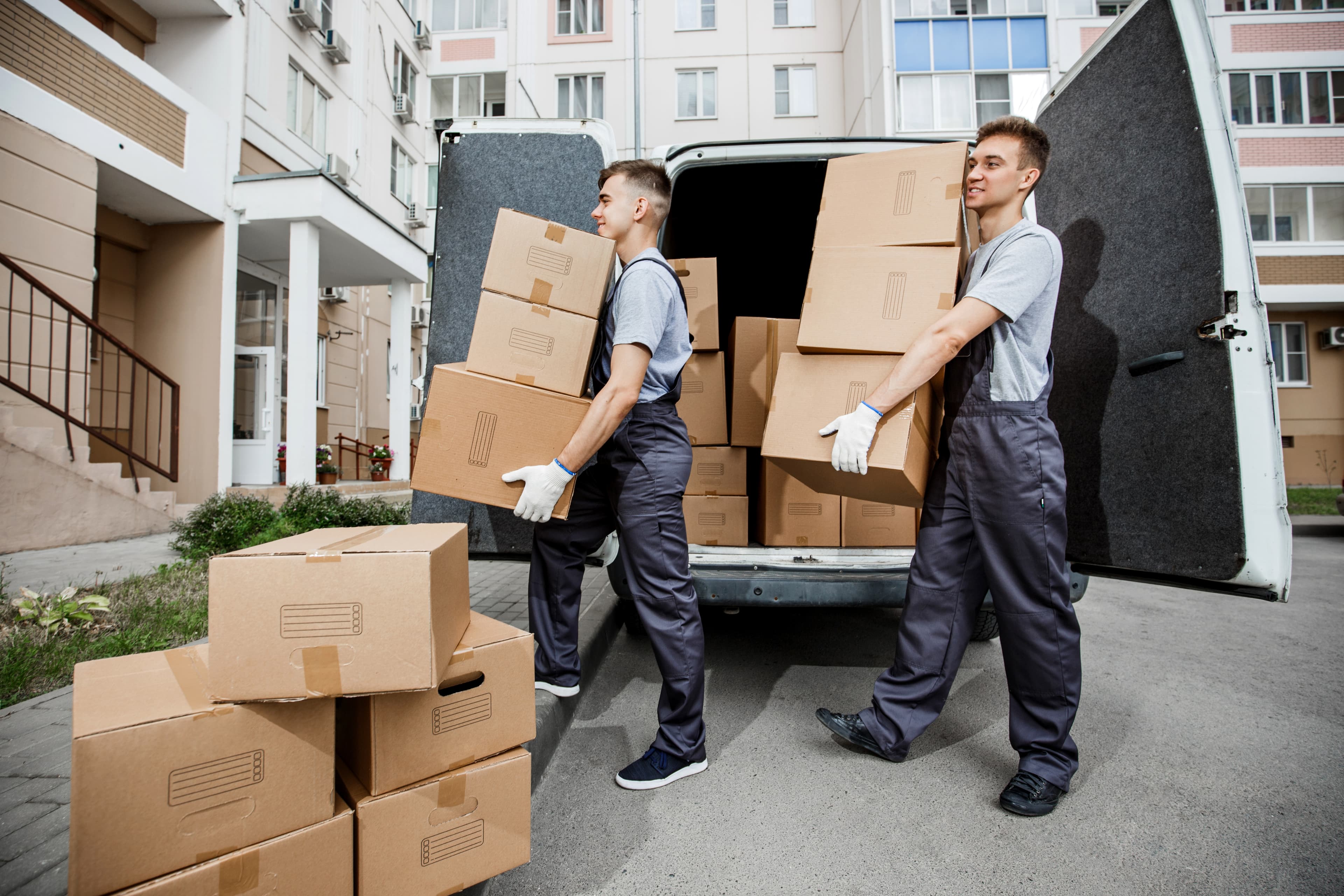 Queens moving team